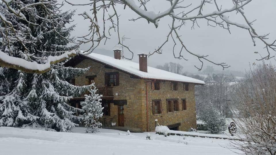 Agroturismo Iberreko Errota Muxika Exterior photo